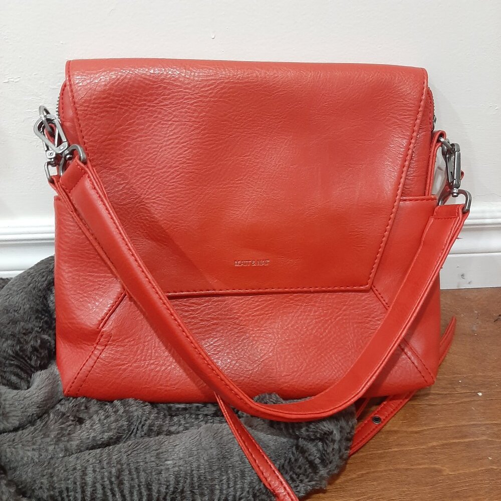 Matt & Natt vegan leather minimalist statement quiet luxury red satchel bag